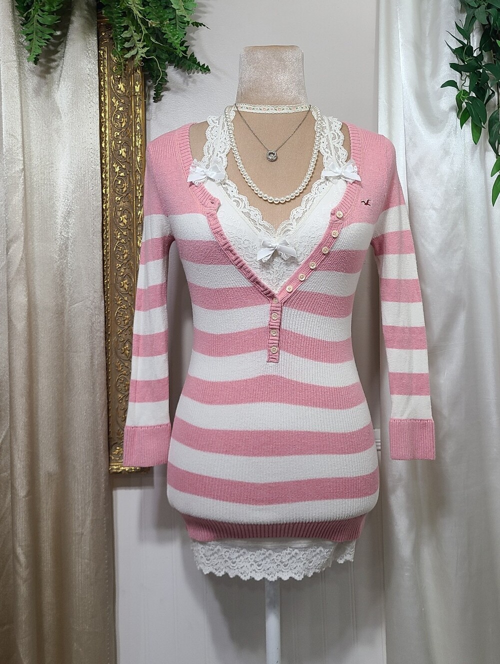 Vintage ♡ Y2K ♡ Hollister Pink Striped Babydoll Henley Sweater Button Down Top
